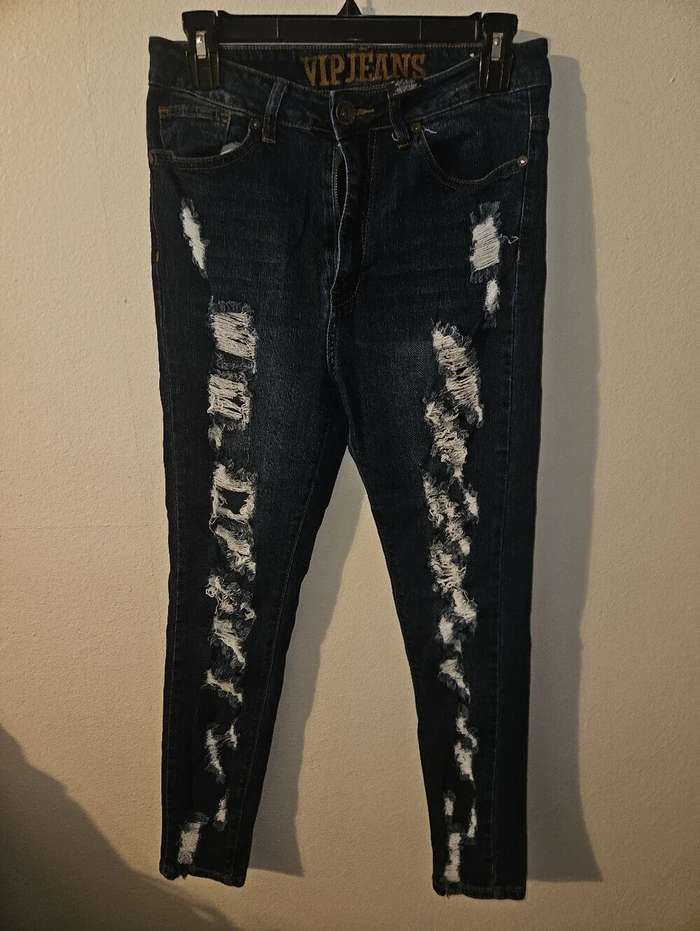 V.I.P. Jeans Womans Distressed Jeans Size 9/10